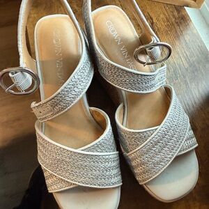 Crown Vintage Women's Sandals - Tan Woven Design